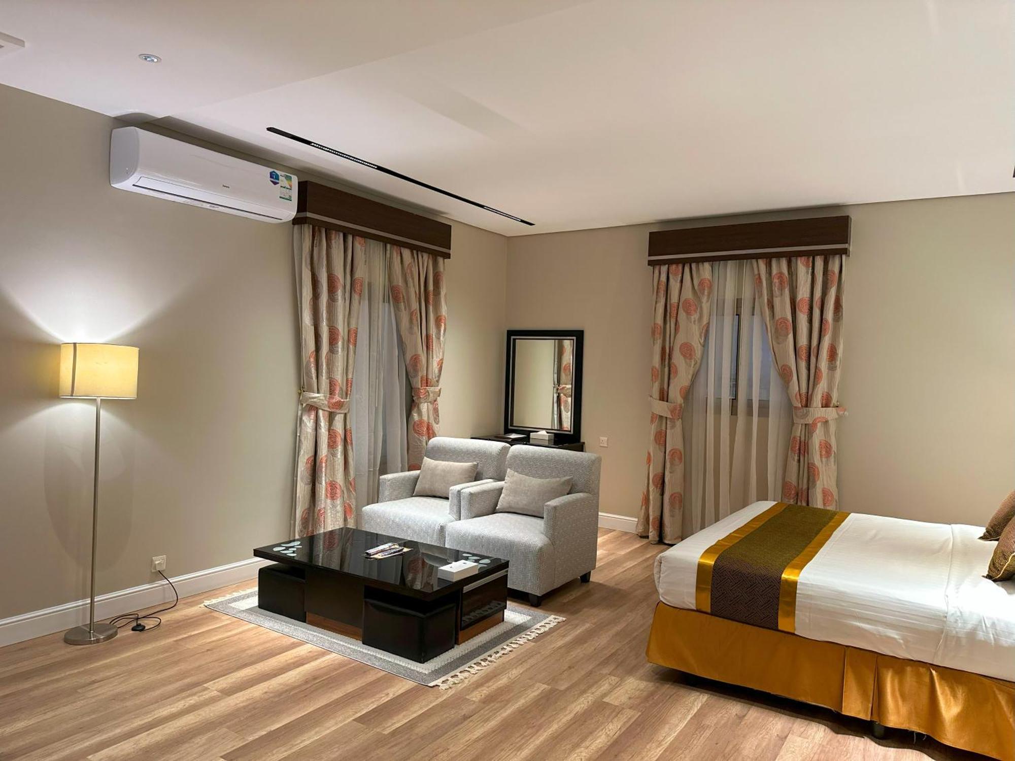 Nelover Hotel Hafar Ḩafar al Bāţin 外观 照片